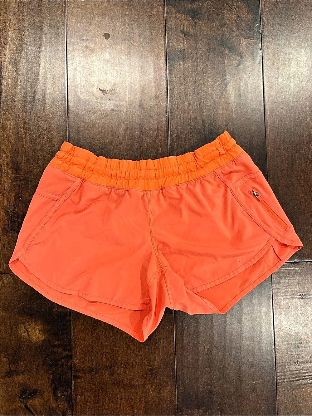Lululemon Mid-Rise 2.5" Athletic Shorts Orange